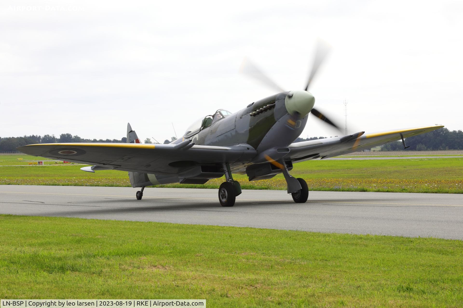 LN-BSP, 1945 Vickers Supermarine. Spitfire MK.XVIe C/N CBAF.IX.4644, Roskilde Air Show 19.8.2023