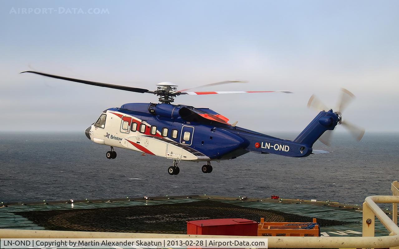 LN-OND, 2008 Sikorsky S-92A C/N 92-0088, About to land on Maersk Giant - on the north coast of Denmark.