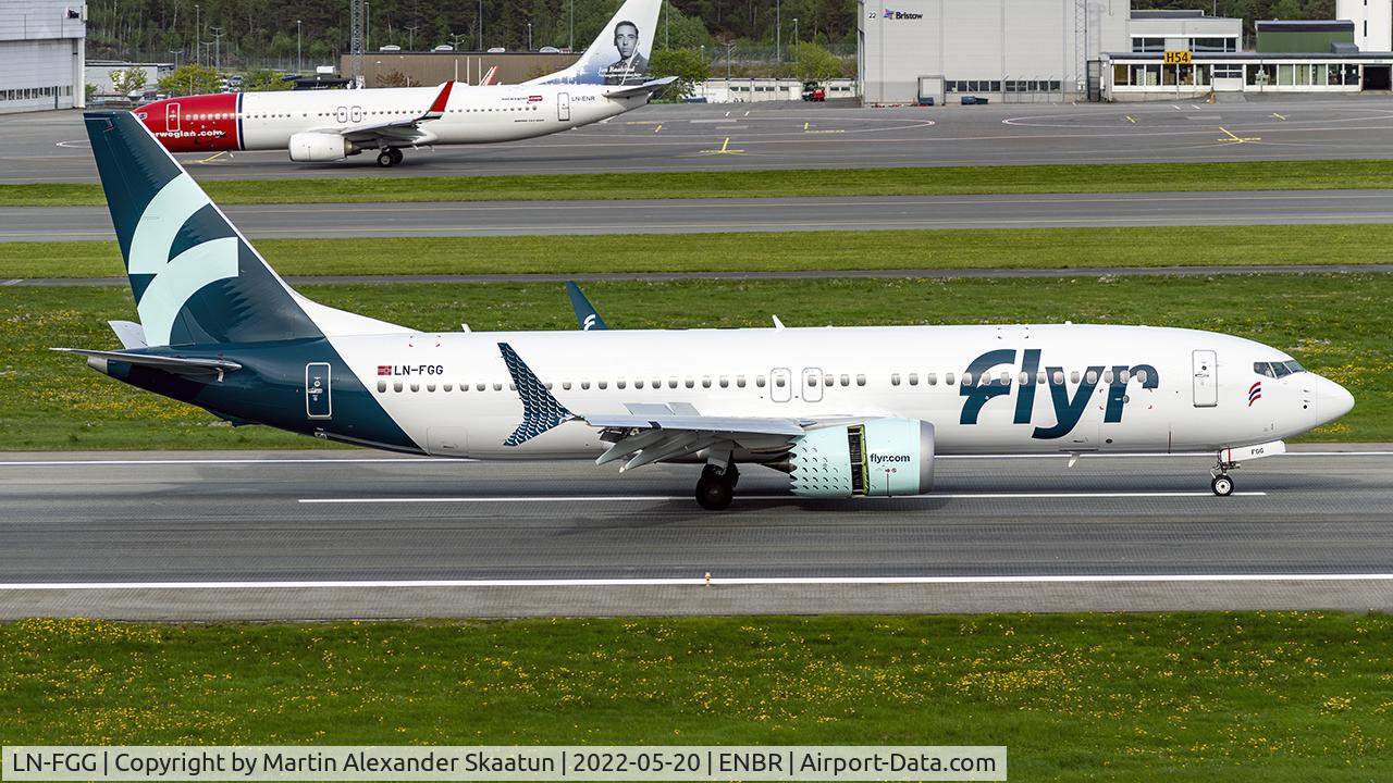 LN-FGG, 2021 Boeing 737-8 MAX C/N 43343, Landing runway 17.