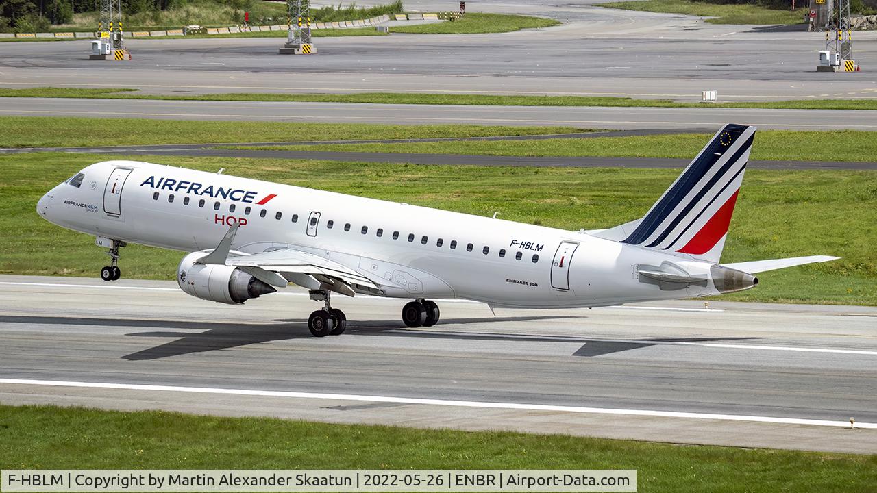 F-HBLM, 2019 Embraer 190STD (ERJ-190-100) C/N 190-00768, Takeoff runway 35.