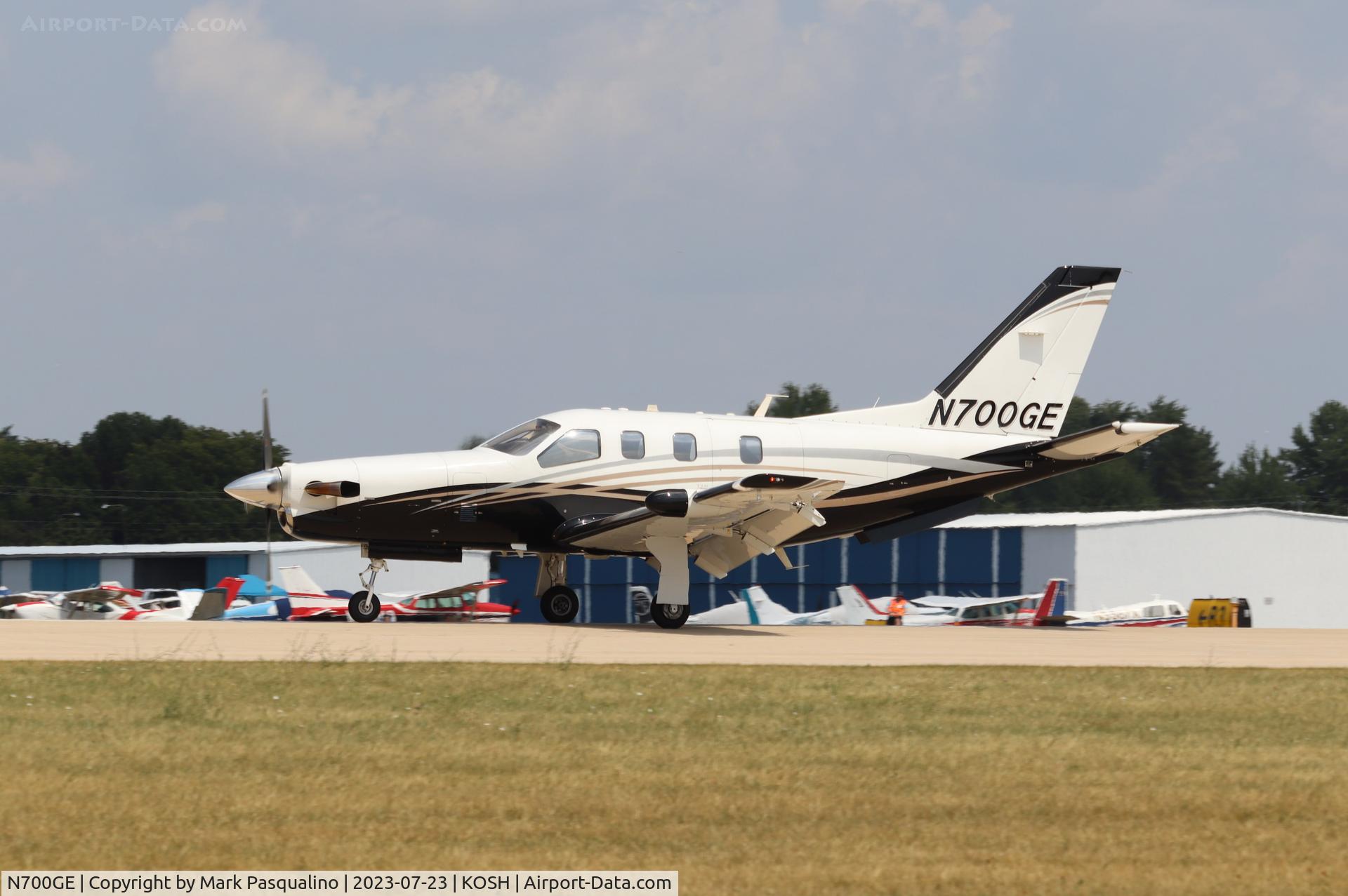 N700GE, 2003 Socata TBM-700 C/N 255, Socata TBM-700