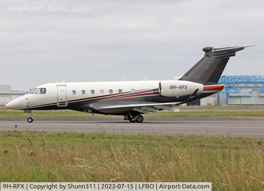 9H-RFX, 2015 Embraer EMB-550 Legacy 500 C/N 55000025, Taxiing to the General Aviation area...
