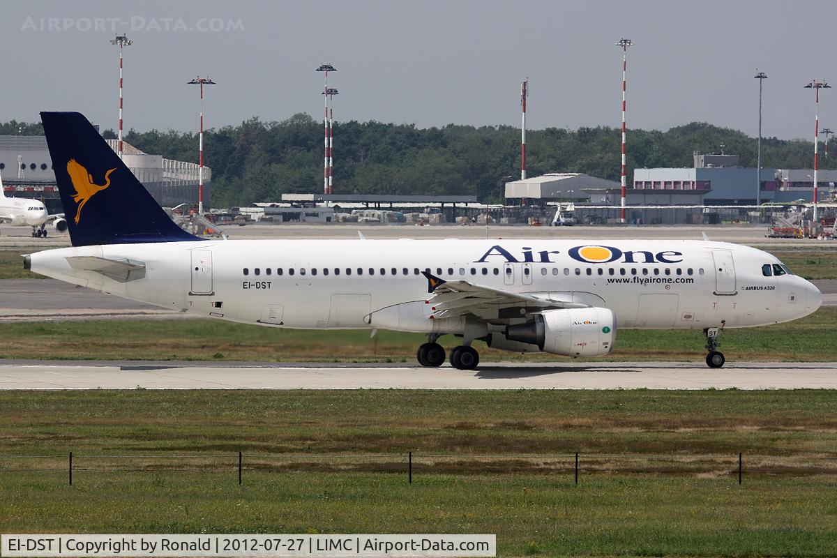 EI-DST, 2008 Airbus A320-216 C/N 3532, at mxp