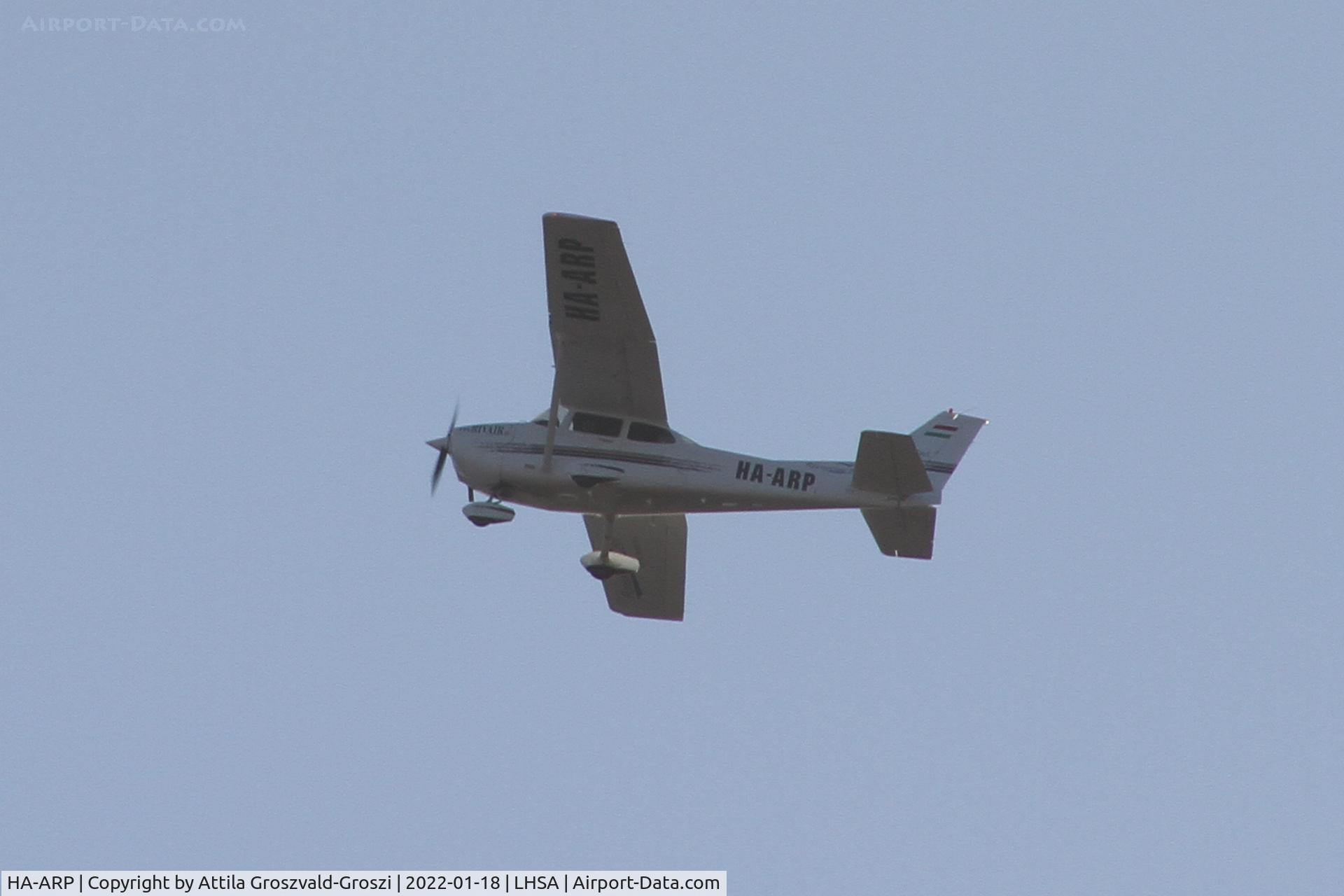 HA-ARP, 1998 Cessna 172R C/N 17280336, LHSA - in the airspace of Szentkirályszabadja airport, Hungary