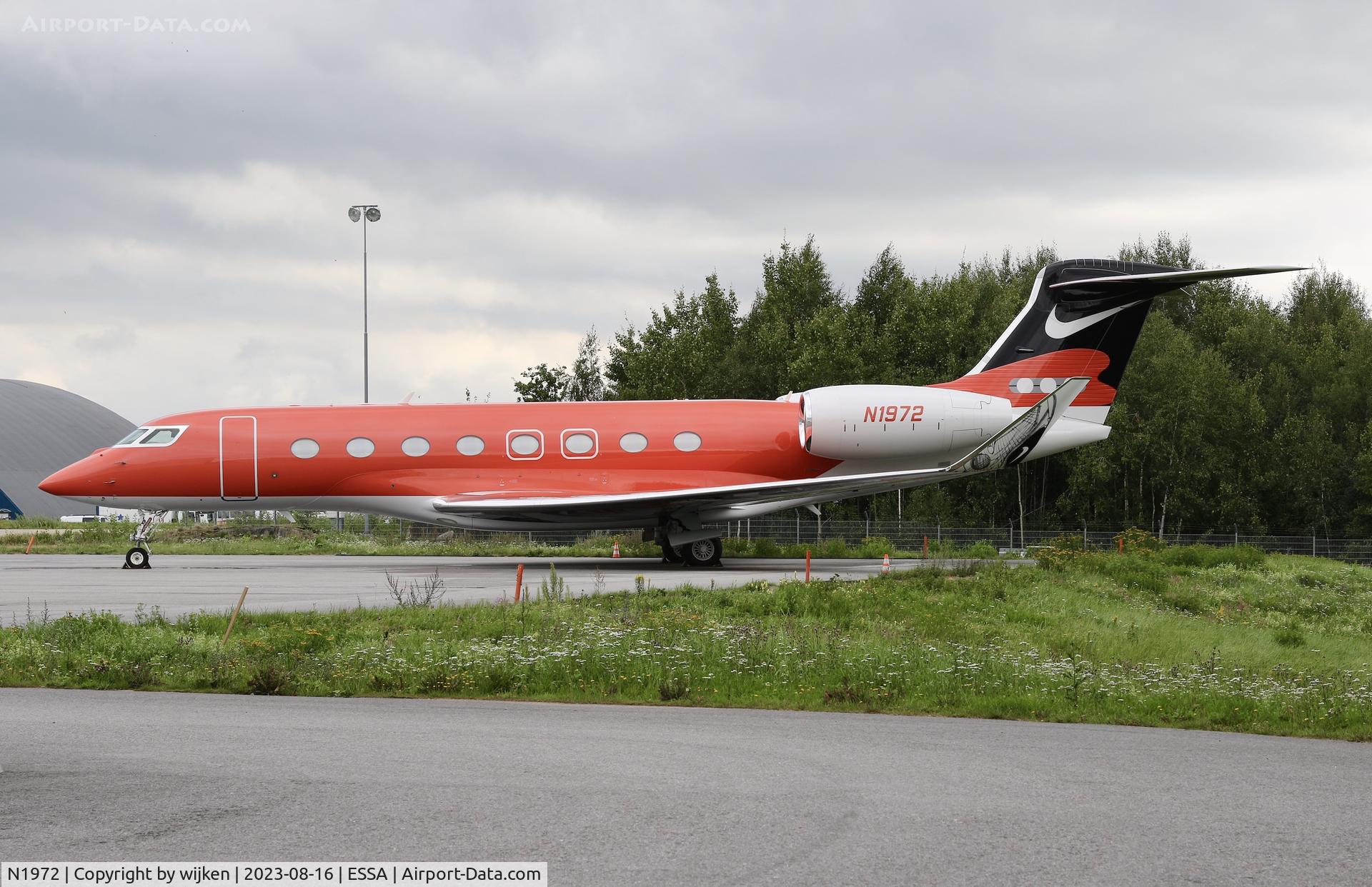 N1972, 2019 Gulfstream Aerospace G650ER C/N 6404, Ramp J