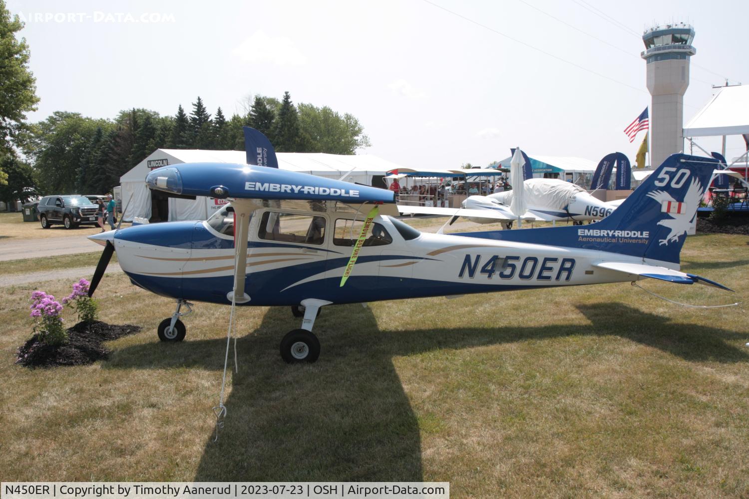 N450ER, 2006 Cessna 172S C/N 172S10222, 2006 Cessna 172S, c/n: 172S10222, AirVenture 2023
