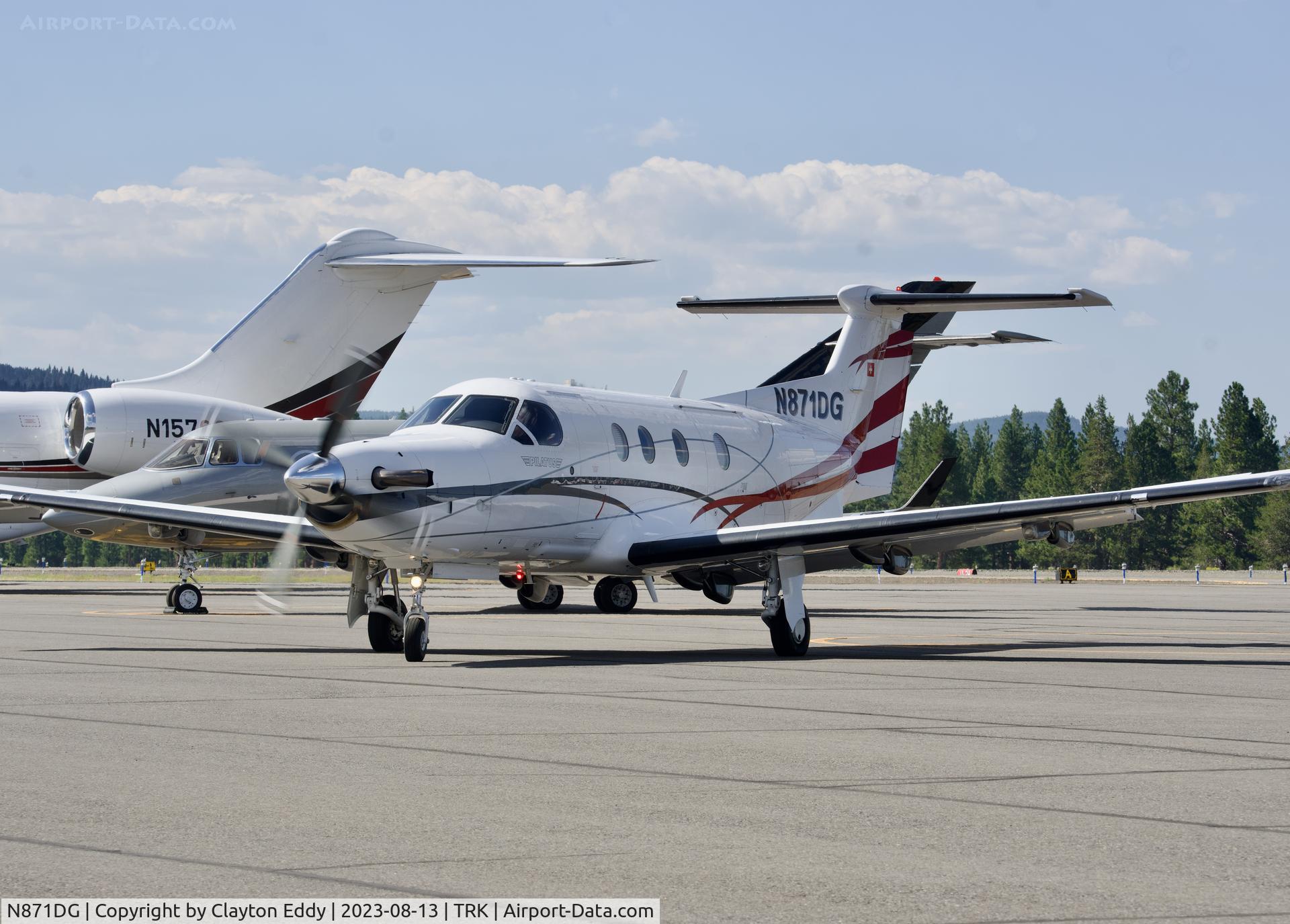 N871DG, 2013 Pilatus PC-12/47E C/N 1402, Truckee Tahoe airport in California 2023.