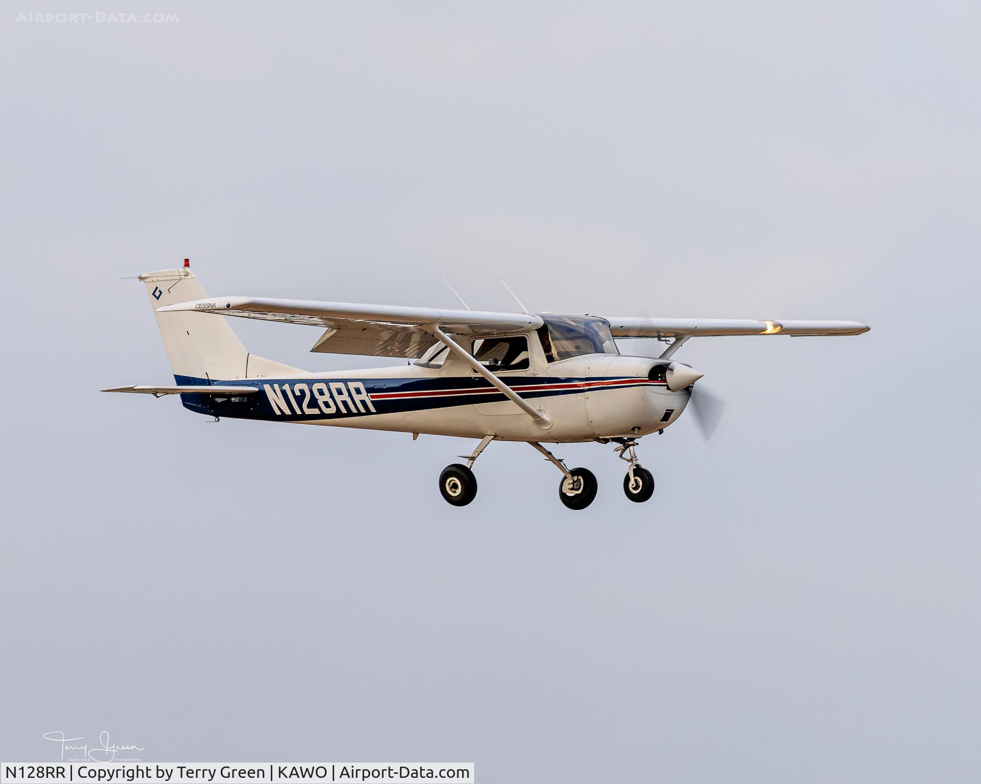 N128RR, 1969 Cessna 150J C/N 15070734, KAWO