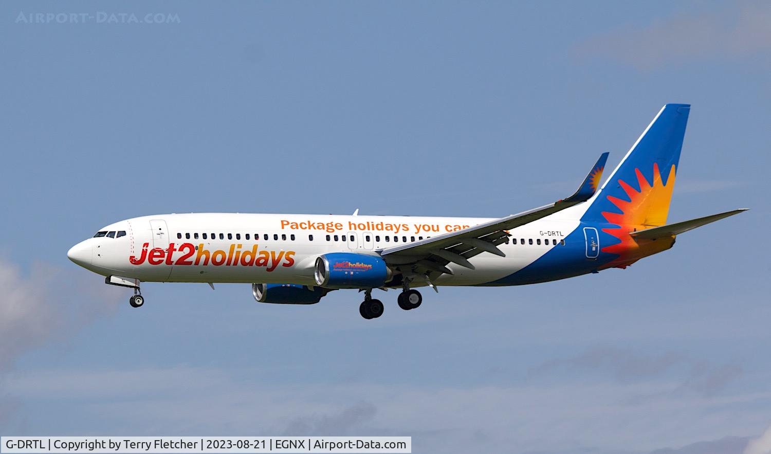 G-DRTL, 2013 Boeing 737-8AL C/N 39059, At East Midlands Airport
