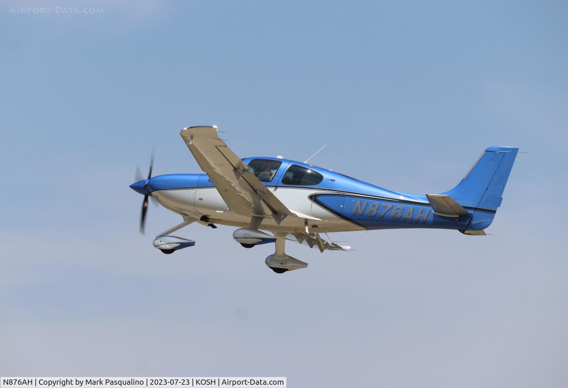 N876AH, 2023 Cirrus SR22T C/N 9135, Cirrus SR22T