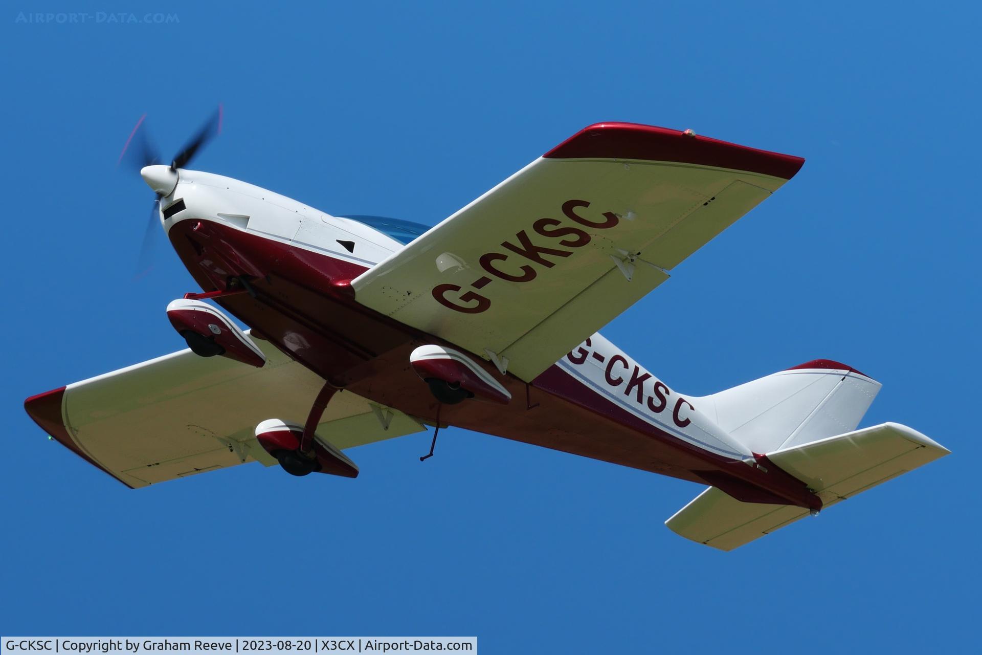 G-CKSC, 2010 CZAW SportCruiser C/N 09SC327, Departing from Northrepps.