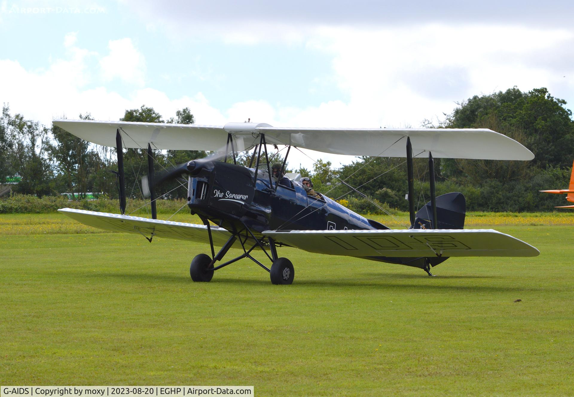 G-AIDS, 1941 De Havilland DH-82A Tiger Moth II C/N 84546, De Havilland DH-82A Tiger Moth. Ex T6055