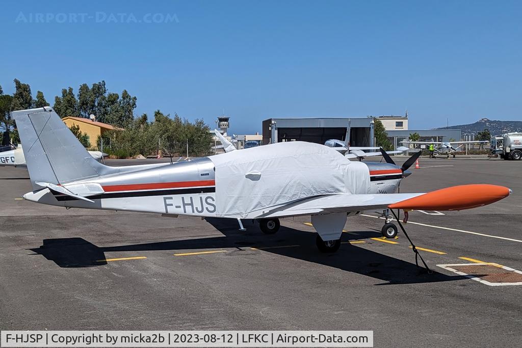 F-HJSP, Beech F33A Bonanza C/N CE-521, Parked