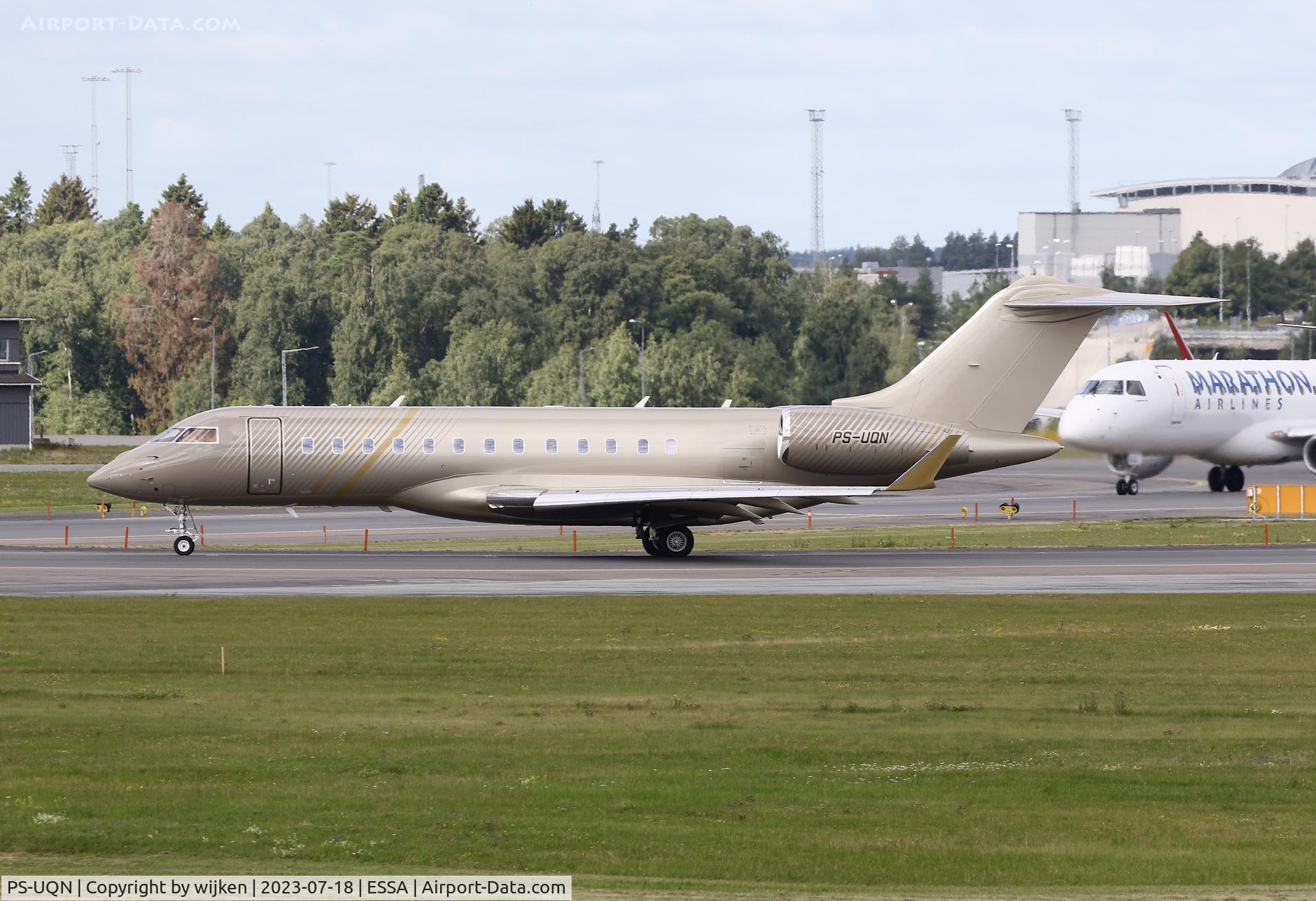 PS-UQN, 2019 Bombardier Global 6000 C/N 9878, RWY 19L