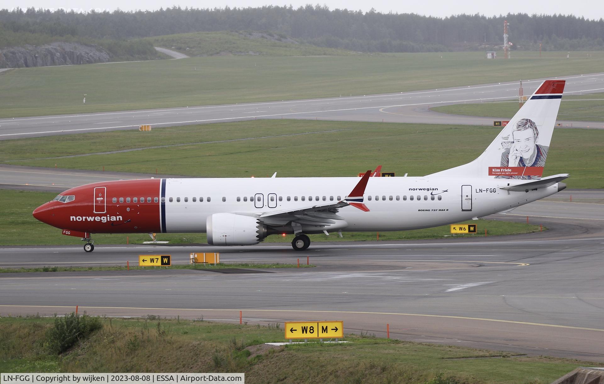LN-FGG, 2021 Boeing 737-8 MAX C/N 43343, TWY W