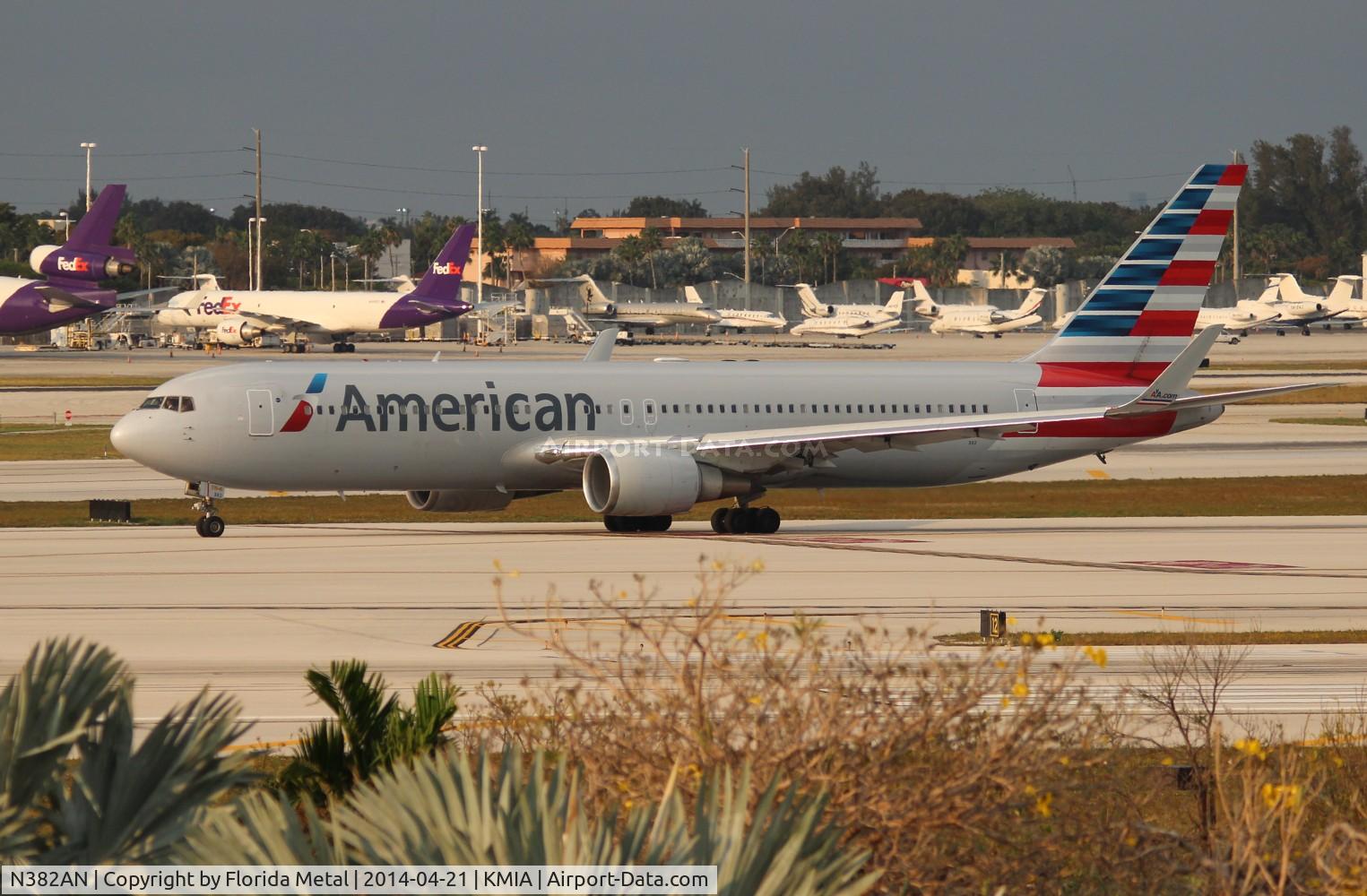 N382AN, 1993 Boeing 767-323/ER C/N 25451, AAL 763 nc zx MIA-SJU