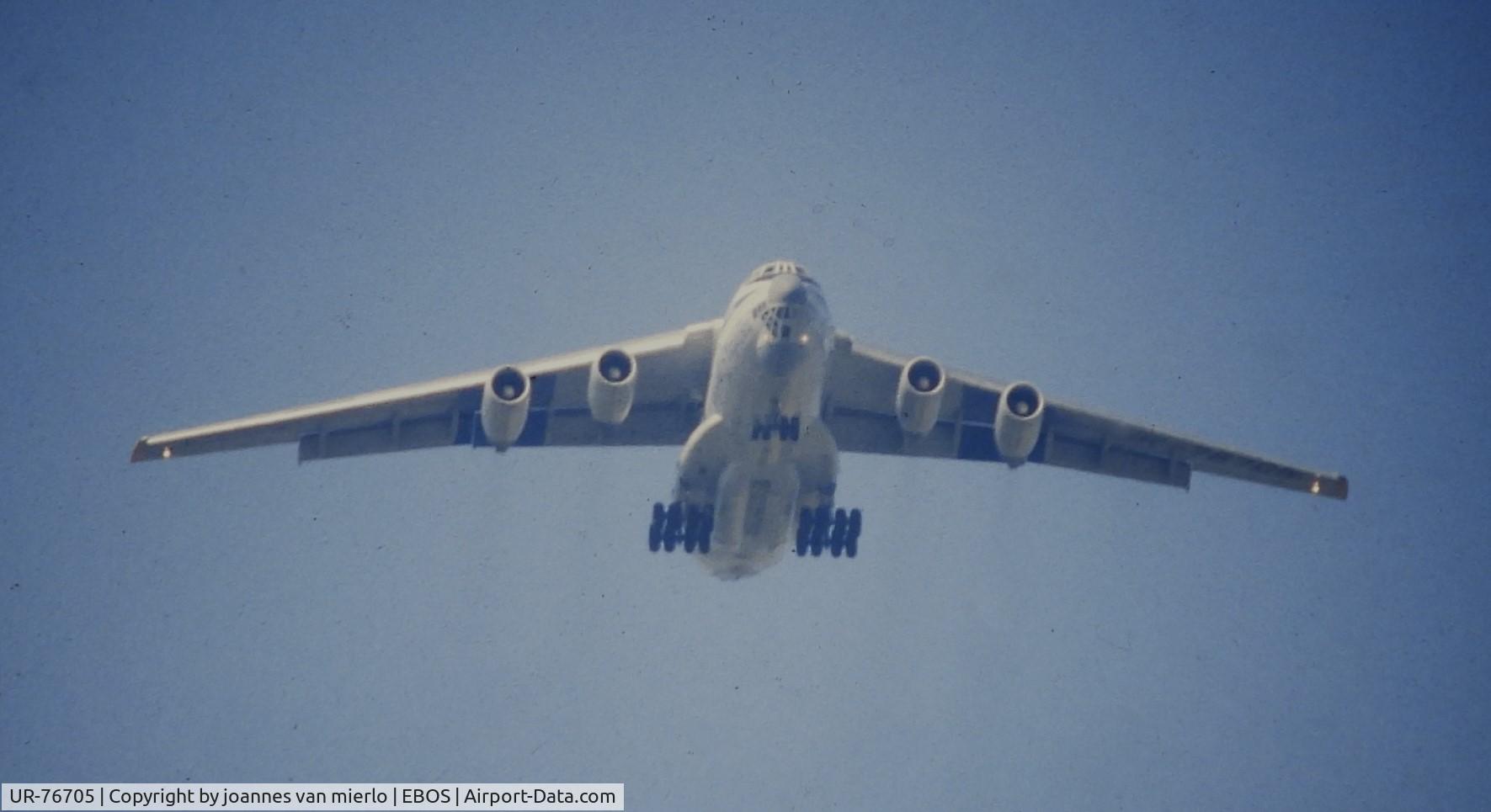 UR-76705, Ilyushin IL-76MD C/N 0063472158, Ostend