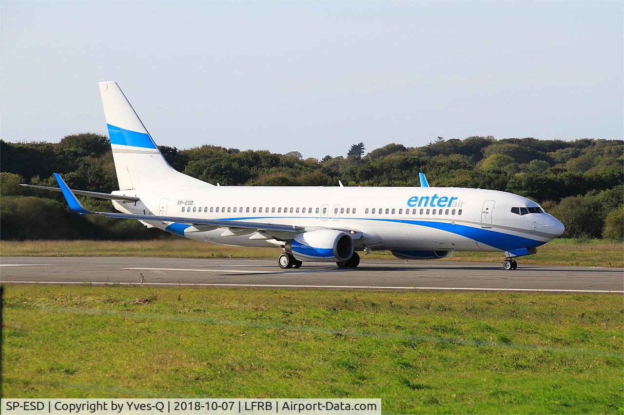 SP-ESD, 2002 Boeing 737-8AS C/N 29934, Boeing 737-8AS , Take off run rwy 07R, Brest-Guipavas Airport (LFRB-BES)
