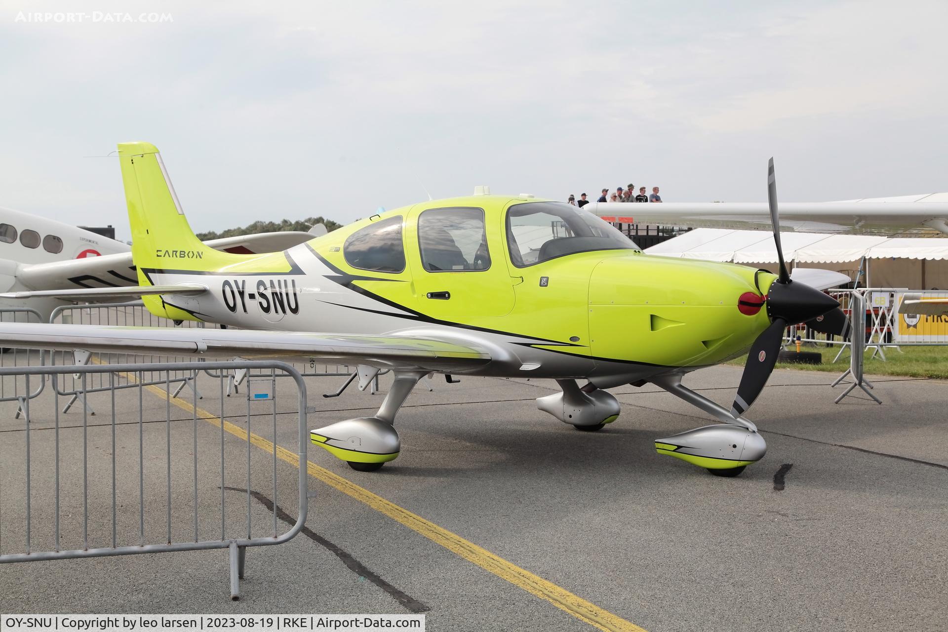 OY-SNU, 2006 Cirrus SR-22 GTS C/N 1799, Roskilde Air Show 19.8.2023