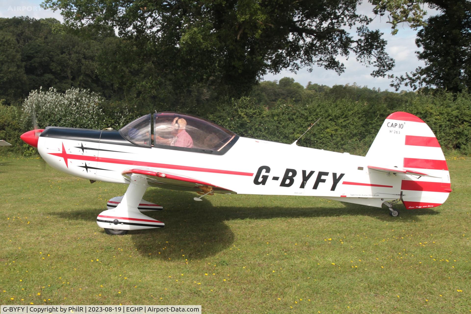 G-BYFY, 1992 Mudry CAP-10B C/N 263, G-BYFY 1992 Avions Mudry Et Cie CAP 10B LAA Rally Popham