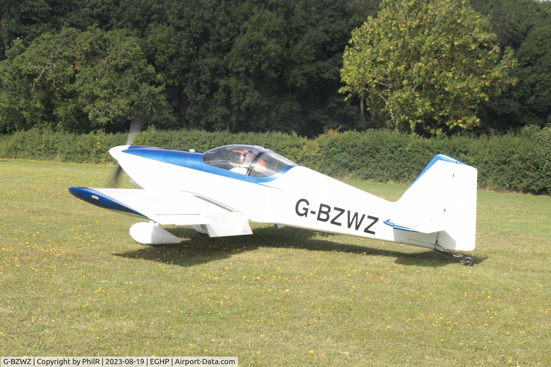 G-BZWZ, 2003 Van's RV-6 C/N PFA 181A-13419, G-BZWZ 2003 VANS RV-6 LAA Rally Popham