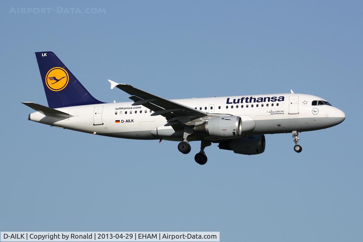 D-AILK, 1997 Airbus A319-114 C/N 679, at spl