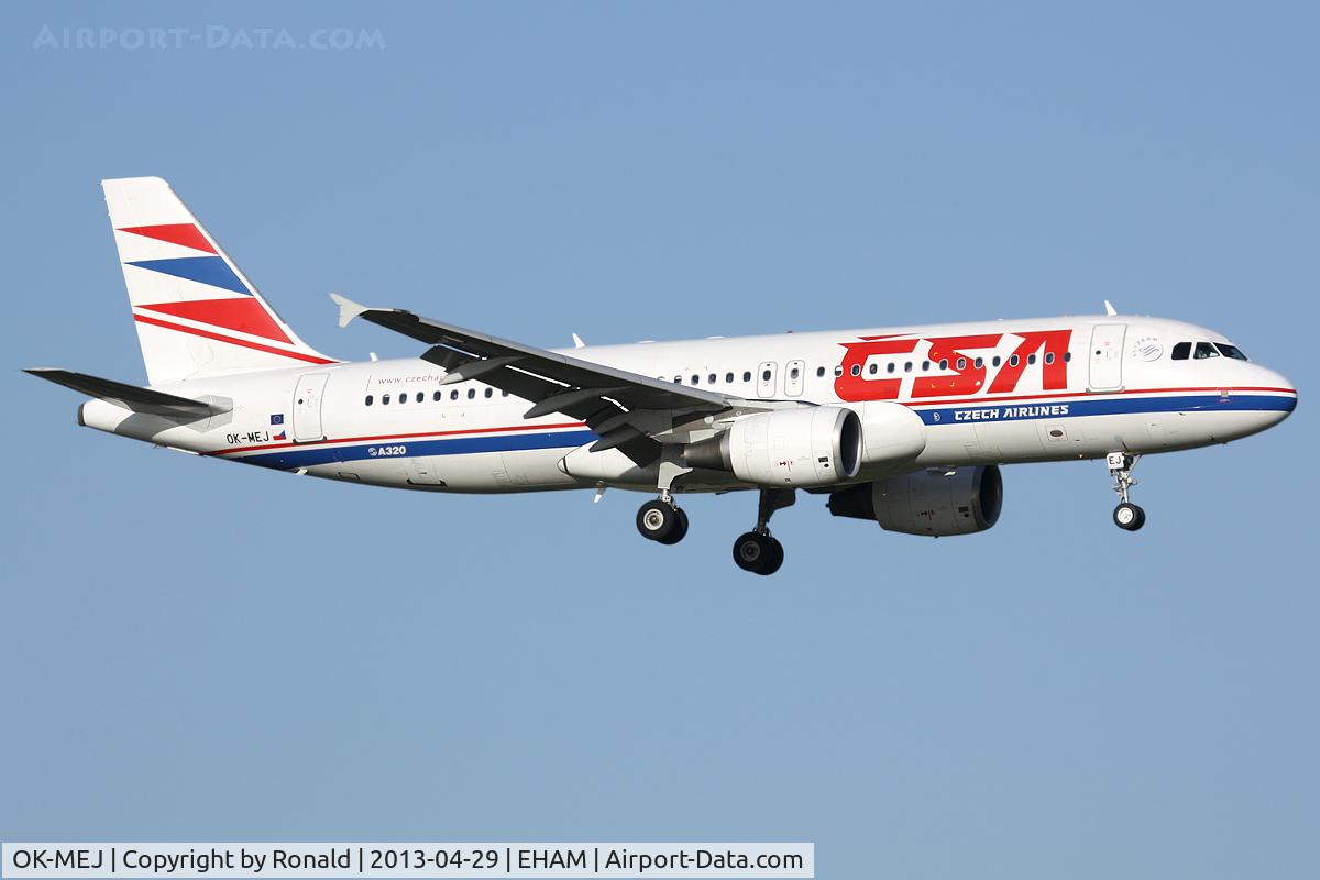 OK-MEJ, 2007 Airbus A320-214 C/N 3097, at spl