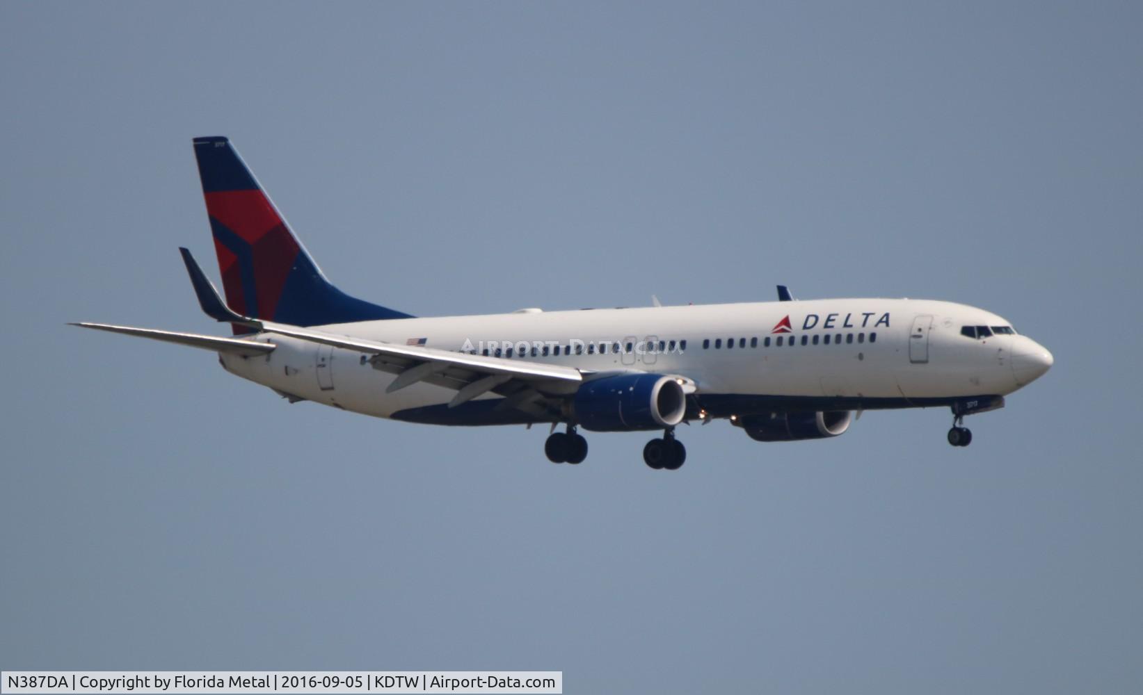 N387DA, 2000 Boeing 737-832 C/N 30374, DAL 738 zx JAX-DTW