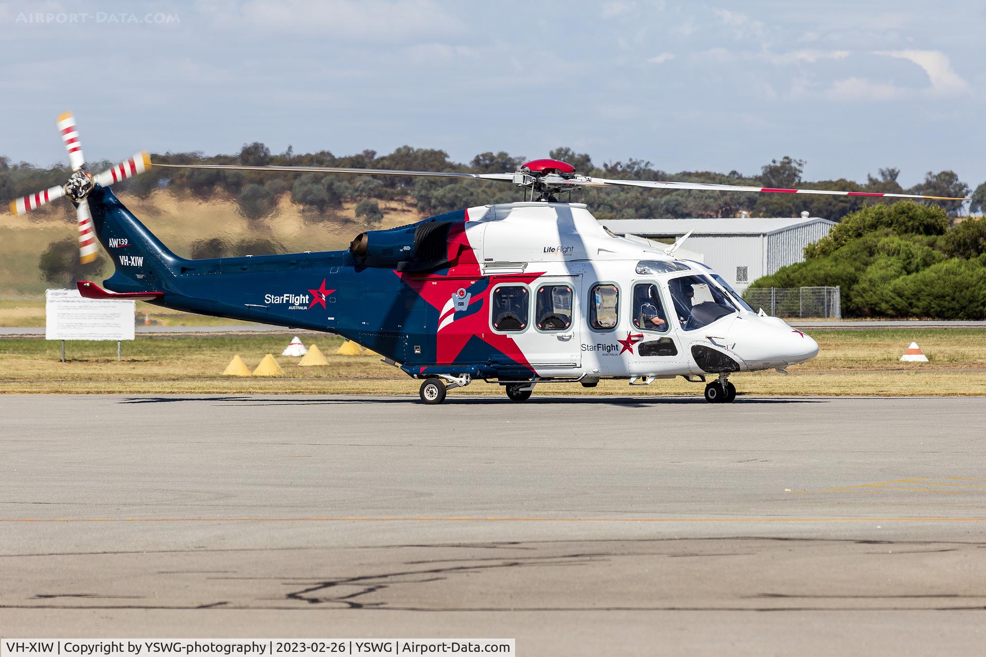 VH-XIW, 2017 Leonardo AW139 C/N 31784, StarFlight Australia (VH-XIW) Leonardo AW139 at Wagga Wagga Airport.