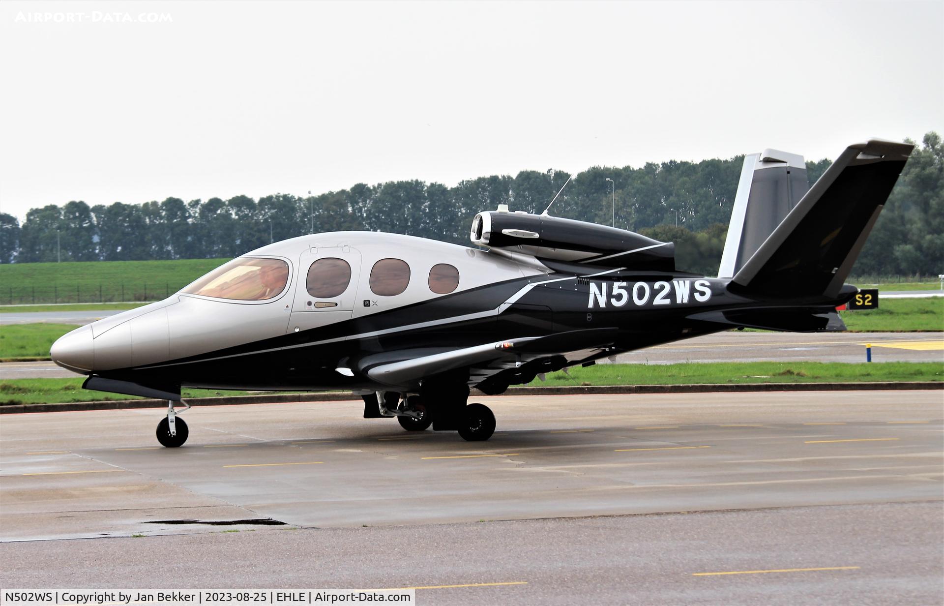 N502WS, 2021 Cirrus SF50 Vision C/N 0262, Lelystad Airport
