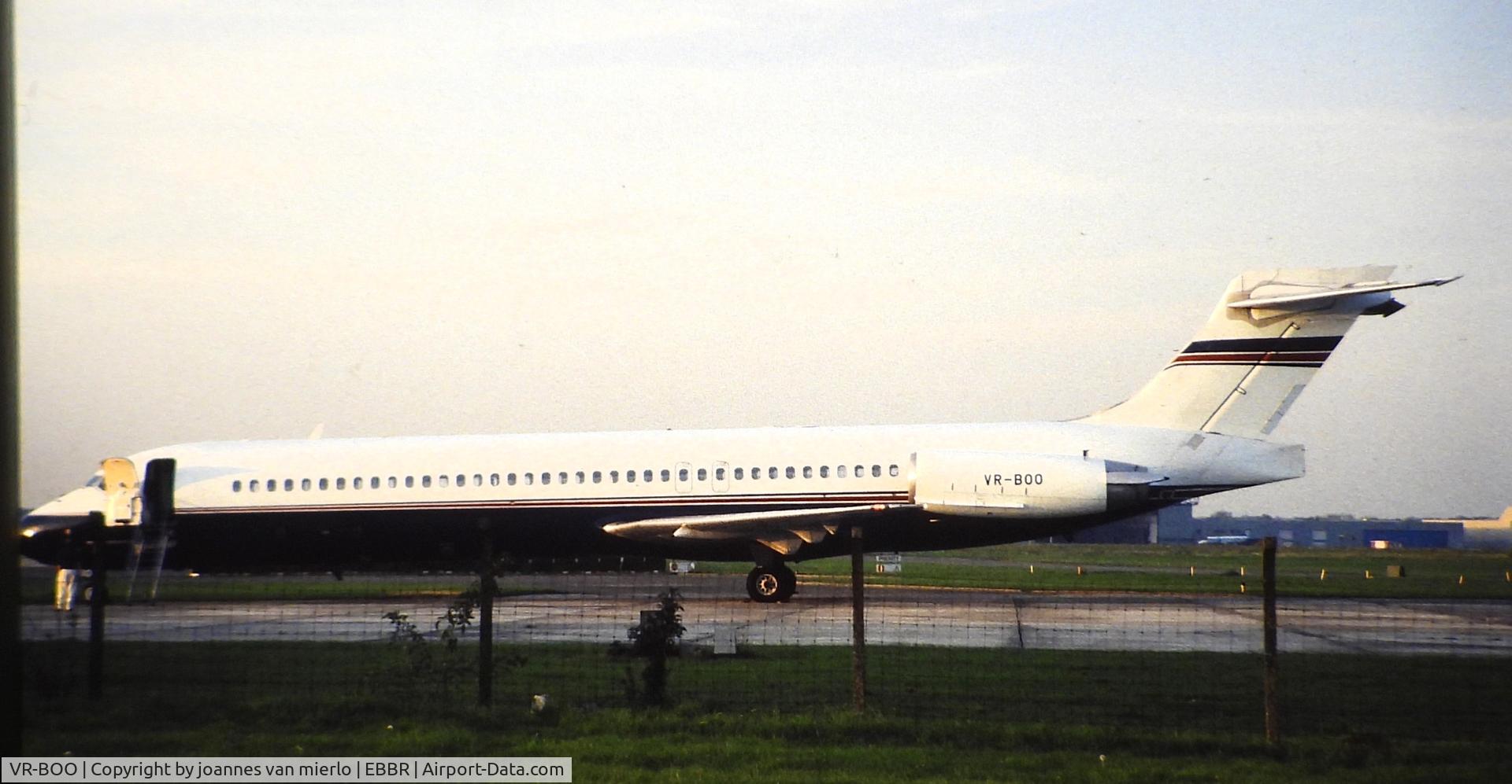 VR-BOO, 1989 McDonnell Douglas MD-87 (DC-9-87) C/N 49778 / 1646, Slide scan
