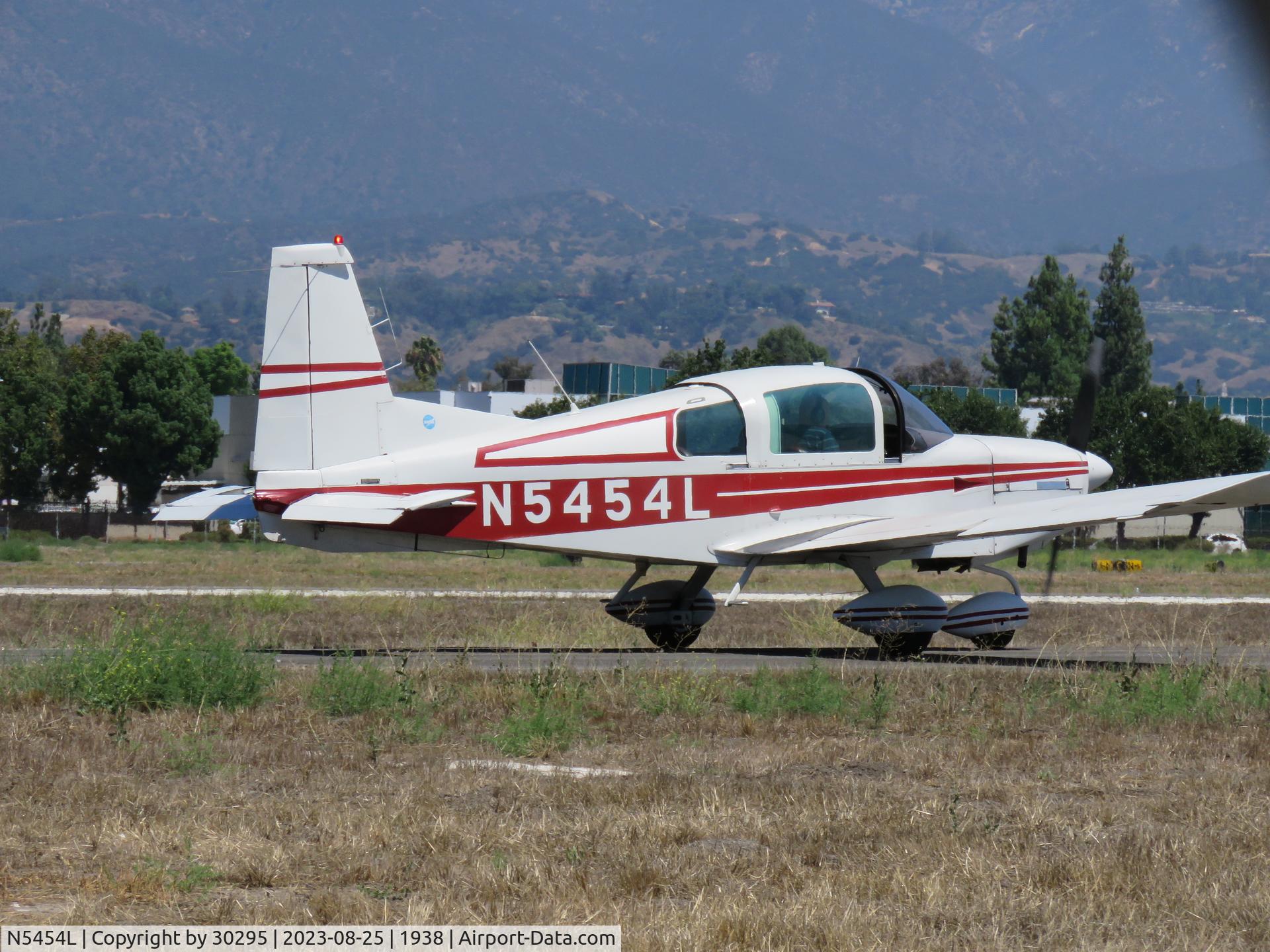 N5454L, 1973 Grumman American AA-5 Traveler C/N AA5-0354, Slowing down