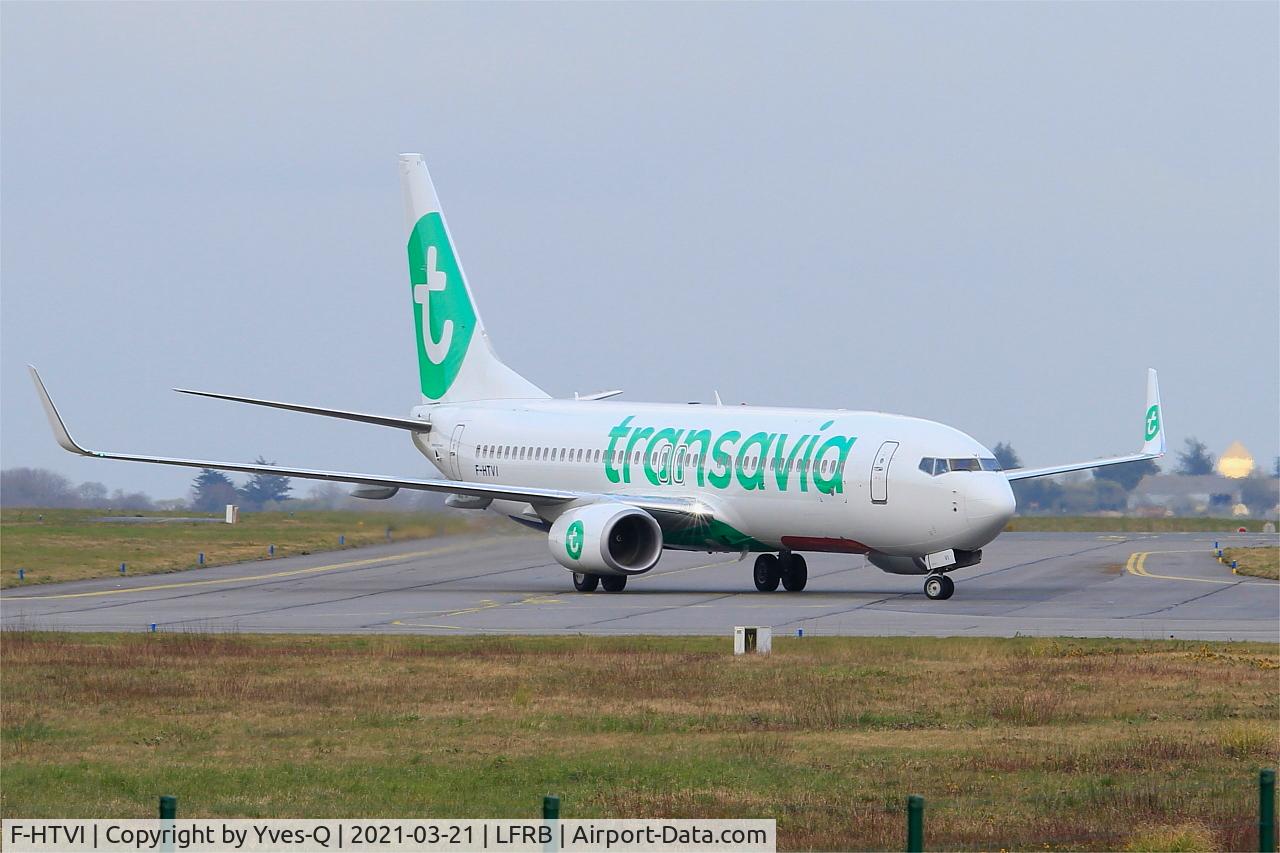 F-HTVI, 2018 Boeing 737-8K2 C/N 62164, Boeing 737-8K2, Taxiing to boarding ramp, Brest-Bretagne airport (LFRB-BES)