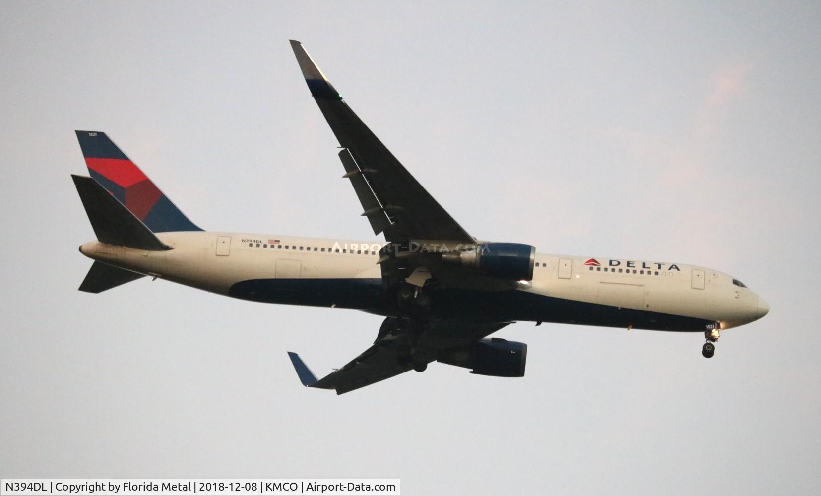 N394DL, 1995 Boeing 767-324/ER C/N 27394, DAL 763 zx ATL-MCO