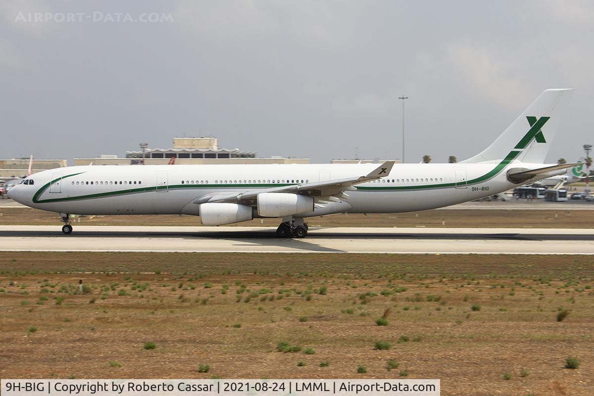9H-BIG, 2000 Airbus A340-313 C/N 374, Runway 31