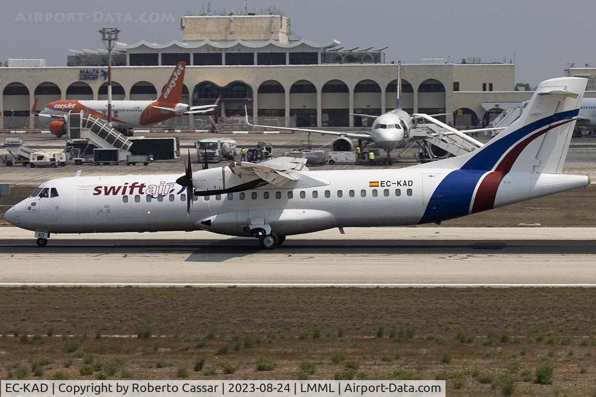 EC-KAD, 1990 ATR 72-102 C/N 171, Runway 31