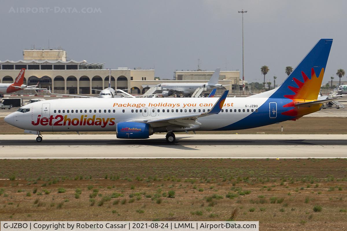 G-JZBO, 2018 Boeing 737-800 C/N 64439, Runway 31