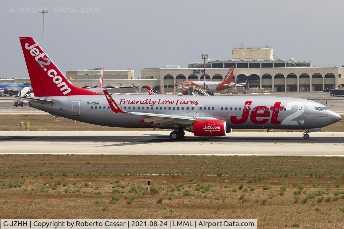 G-JZHH, 2000 Boeing 737-85P C/N 28536, Runway 31