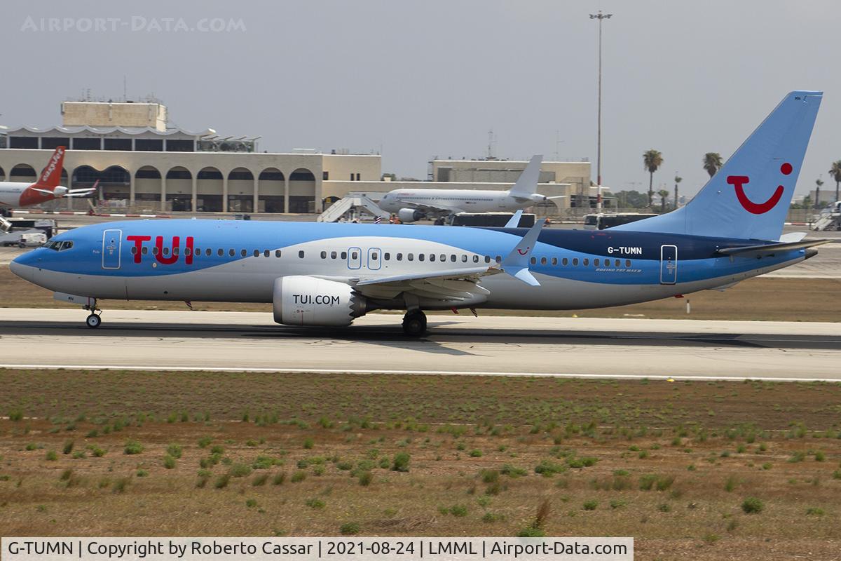 G-TUMN, 2020 Boeing 737-8 MAX C/N 44655, Runway 31