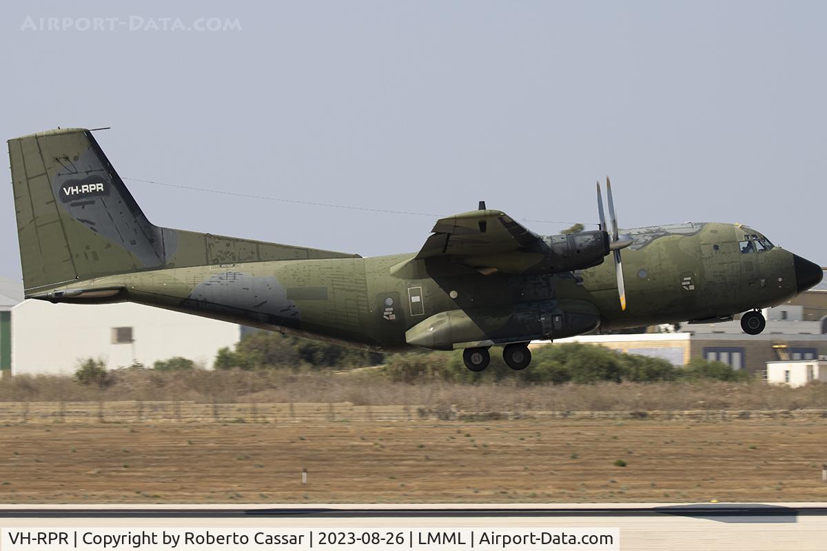 VH-RPR, 1971 Transall C-160D C/N D120, Runway 31
