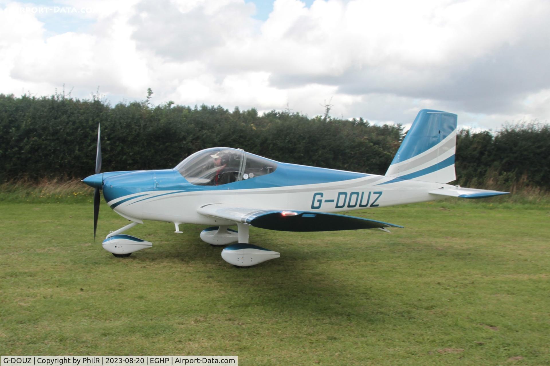 G-DOUZ, 2017 Vans RV-12 C/N LAA 363-15344, G-DOUZ 2017 VANS RV-12 LAA Fly In Popham