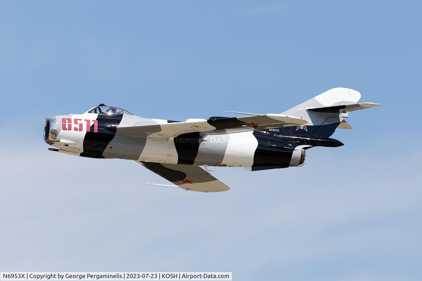 N6953X, PZL-Mielec Lim-6 (MiG-17) C/N 1J0511, Oshkosh 2023.