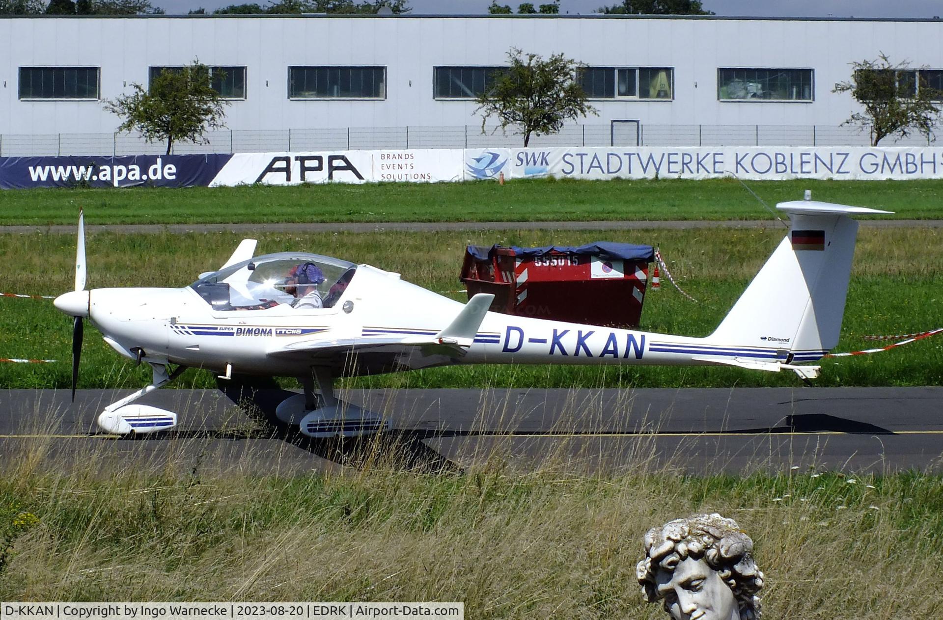 D-KKAN, 2003 Diamond HK-36TTC Super Dimona Super Dimona C/N 36722, Diamond HK-36TTC Super Dimona at Koblenz-Winningen airfield