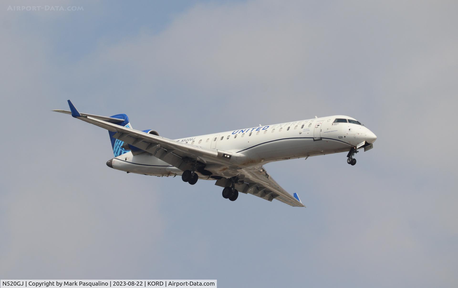N520GJ, 2002 Bombardier CRJ-701 (CL-600-2C10) Regional Jet C/N 10065, CL-600-2C10