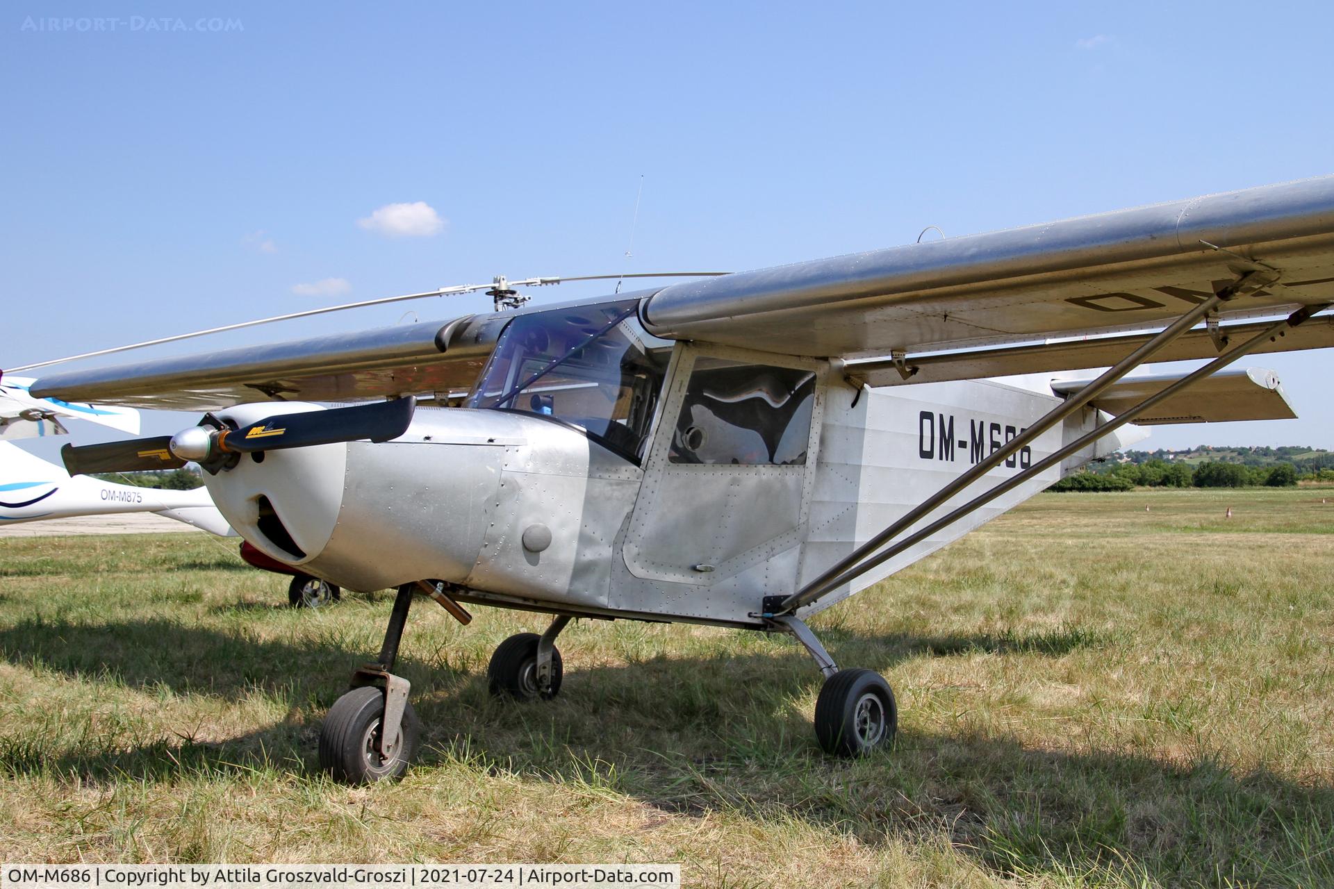 OM-M686, ICP Bingo 503 C/N 01-11-52-034, Balatonfökajár Airport, Hungary