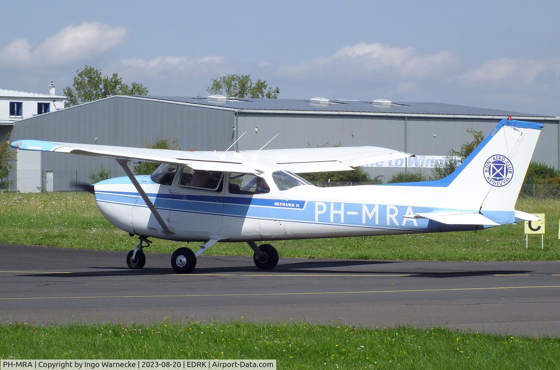 PH-MRA, Cessna 172M Skyhawk II C/N 17266964, Cessna 172M Skyhawk II at Koblenz-Winningen airfield