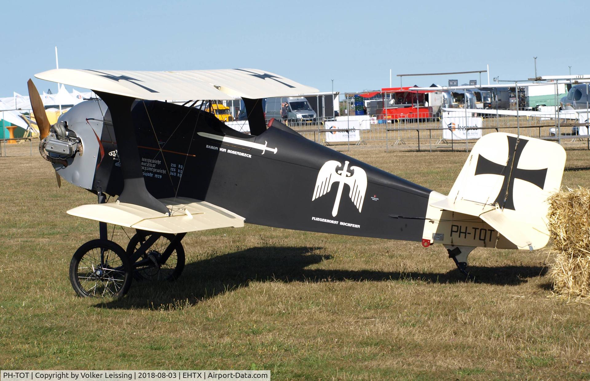 PH-TOT, 1999 Staaken Z-21 Flitzer C/N PFA 223-13115, parking at Texel-Airshow