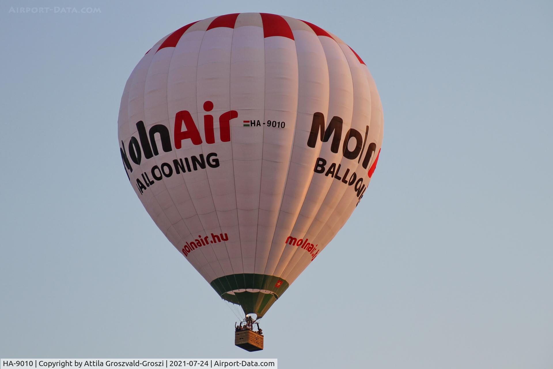 HA-9010, 1999 Schroeder Fire Balloons G 60/24 C/N 749, Balatonfökajár Airport, Hungary