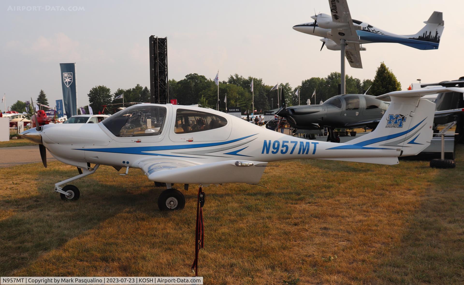 N957MT, 2023 Diamond DA-40 Diamond Star Diamond Star C/N 40.1239, Diamond DA 40