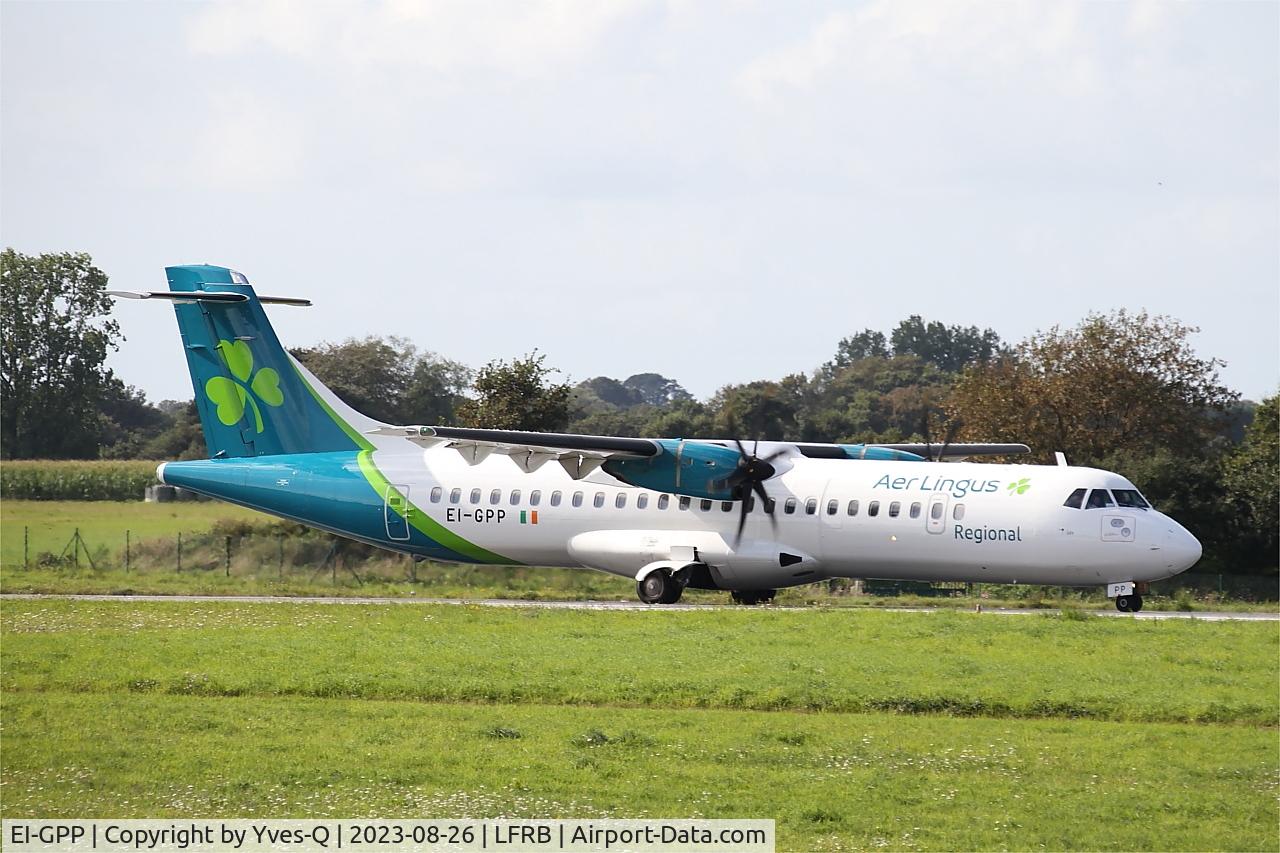 EI-GPP, 2016 ATR 72-212A C/N 1322, ATR 72-212A, Taxiing rwy 25L, Brest-Bretagne Airport (LFRB-BES)